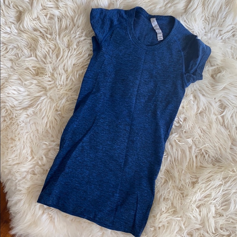 Lululemon swiftly top